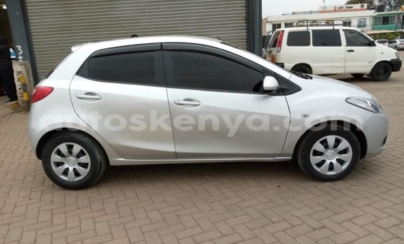 Nunua Ilio tumika Mazda Demio Fedha Gari ndani ya Nairobi nchini Nairobi Nunua Ilio tumika Mazda Demio Fedha Gari ndani ya Nairobi nchini Nairobi