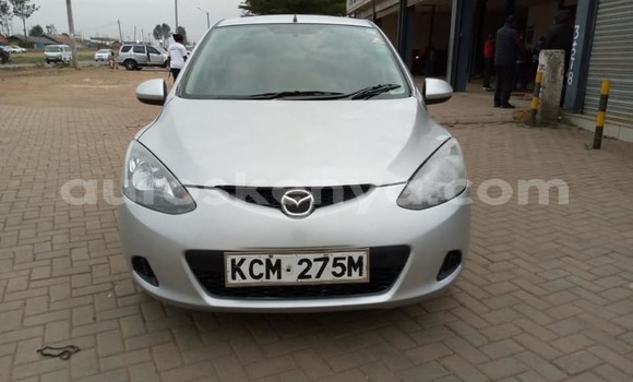 Nunua Ilio tumika Mazda Demio Fedha Gari ndani ya Nairobi nchini Nairobi Nunua Ilio tumika Mazda Demio Fedha Gari ndani ya Nairobi nchini Nairobi
