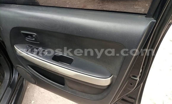Nunua Ilio tumika Toyota IST Nyeusi Gari ndani ya Nairobi nchini Nairobi Nunua Ilio tumika Toyota IST Nyeusi Gari ndani ya Nairobi nchini Nairobi