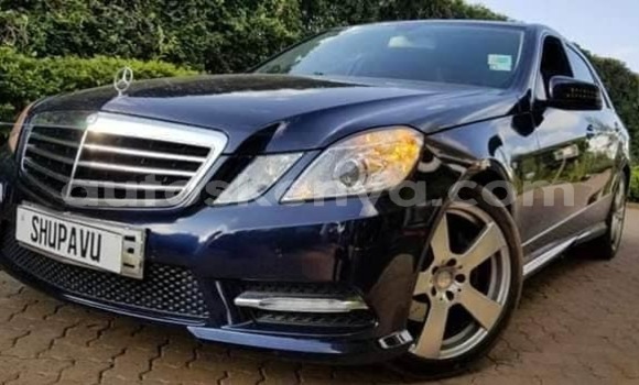 Buy Used Mercedes‒Benz E–Class Blue Car in Nairobi in Nairobi Buy Used Mercedes‒Benz E–Class Blue Car in Nairobi in Nairobi