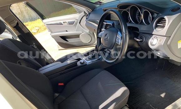 Buy Used Mercedes‒Benz C–Class White Car in Nairobi in Nairobi Buy Used Mercedes‒Benz C–Class White Car in Nairobi in Nairobi
