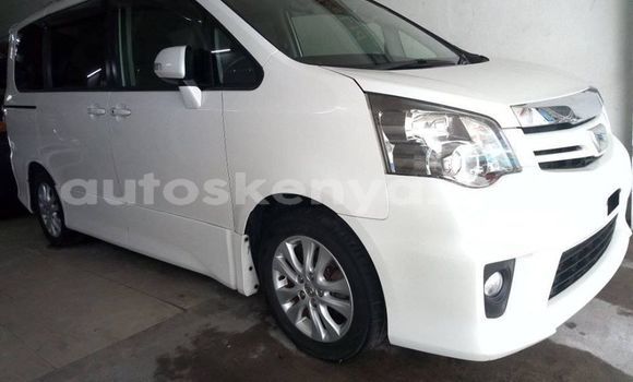 Buy Used Toyota Noah White Car in Nairobi in Nairobi Buy Used Toyota Noah White Car in Nairobi in Nairobi