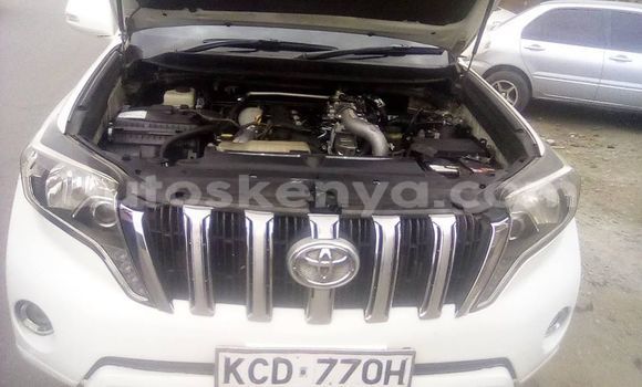 Buy Used Toyota Land Cruiser Prado White Car in Nairobi in Nairobi Buy Used Toyota Land Cruiser Prado White Car in Nairobi in Nairobi