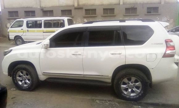 Buy Used Toyota Land Cruiser Prado White Car in Nairobi in Nairobi Buy Used Toyota Land Cruiser Prado White Car in Nairobi in Nairobi