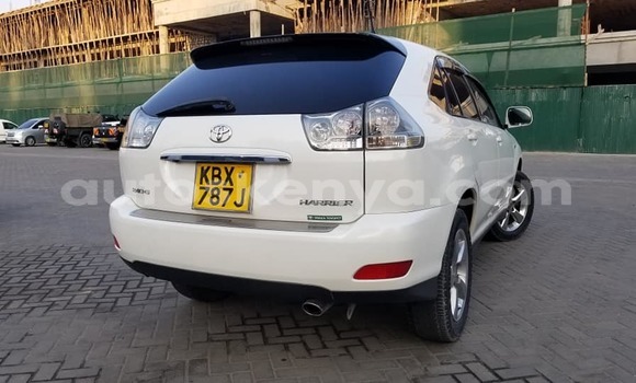 Buy Used Toyota Harrier White Car in Nairobi in Nairobi Buy Used Toyota Harrier White Car in Nairobi in Nairobi