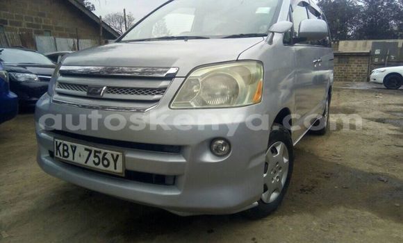 Nunua Ilio tumika Toyota Noah Fedha Gari ndani ya Nairobi nchini Nairobi Nunua Ilio tumika Toyota Noah Fedha Gari ndani ya Nairobi nchini Nairobi