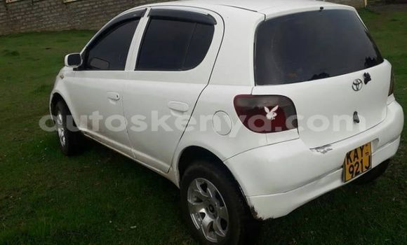 Nunua Ilio tumika Toyota Vitz Nyeupe Gari ndani ya Nairobi nchini Nairobi Nunua Ilio tumika Toyota Vitz Nyeupe Gari ndani ya Nairobi nchini Nairobi