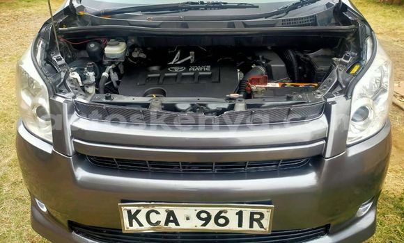 Nunua Ilio tumika Toyota Noah Bluu Gari ndani ya Nairobi nchini Nairobi Nunua Ilio tumika Toyota Noah Bluu Gari ndani ya Nairobi nchini Nairobi