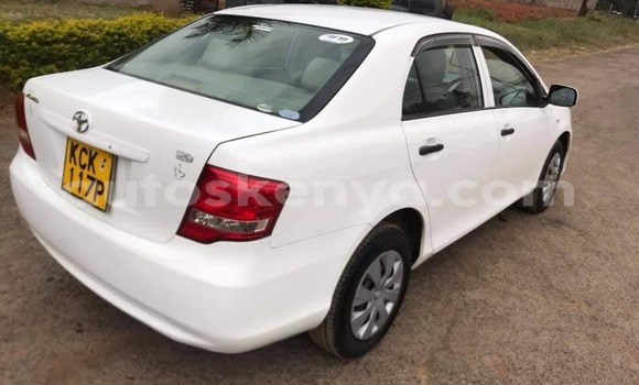 Oofamaa Toyota Axio White Makiinaa iti Nairobi keessatti Nairobi keessatti Oofamaa Toyota Axio White Makiinaa iti Nairobi keessatti Nairobi keessatti