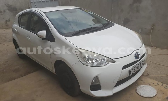 Nunua Ilio tumika Toyota Auris Nyeupe Gari ndani ya Nairobi nchini Nairobi Nunua Ilio tumika Toyota Auris Nyeupe Gari ndani ya Nairobi nchini Nairobi