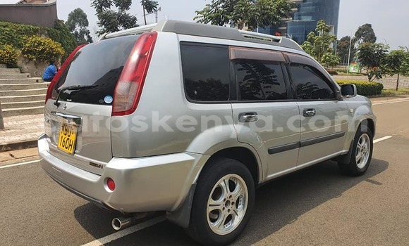 Nunua Ilio tumika Nissan X–Trail Fedha Gari ndani ya Nairobi nchini Nairobi Nunua Ilio tumika Nissan X–Trail Fedha Gari ndani ya Nairobi nchini Nairobi