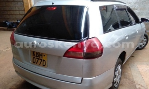 Nunua Ilio tumika Nissan Wingroad Fedha Gari ndani ya Nairobi nchini Nairobi Nunua Ilio tumika Nissan Wingroad Fedha Gari ndani ya Nairobi nchini Nairobi