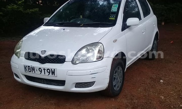 Oofamaa Toyota Vitz White Makiinaa iti Nairobi keessatti Nairobi keessatti Oofamaa Toyota Vitz White Makiinaa iti Nairobi keessatti Nairobi keessatti