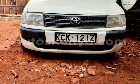 Nunua Ilio tumika Toyota Probox Nyeupe Gari ndani ya Nairobi nchini Nairobi