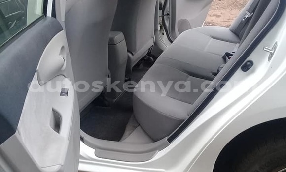 Oofamaa Toyota Axio White Makiinaa iti Nairobi keessatti Nairobi keessatti Oofamaa Toyota Axio White Makiinaa iti Nairobi keessatti Nairobi keessatti