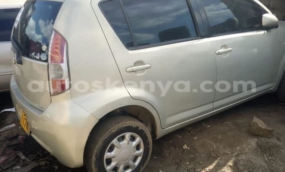Nunua Ilio tumika Toyota Passo Fedha Gari ndani ya Nairobi nchini Nairobi