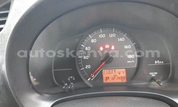 Oofamaa Toyota Vitz Black Makiinaa iti Nairobi keessatti Nairobi keessatti Oofamaa Toyota Vitz Black Makiinaa iti Nairobi keessatti Nairobi keessatti