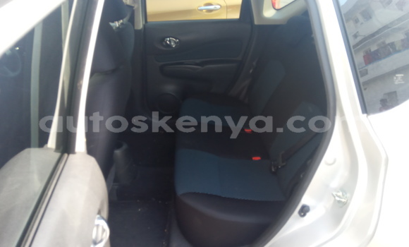 Nunua Mpya Nissan Note Fedha Gari ndani ya Mombasa nchini Kenya ya Pwani Nunua Mpya Nissan Note Fedha Gari ndani ya Mombasa nchini Kenya ya Pwani
