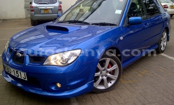 Oofamaa Subaru Impreza Blue Makiinaa iti Isiolo keessatti East Kenya keessatti Oofamaa Subaru Impreza Blue Makiinaa iti Isiolo keessatti East Kenya keessatti