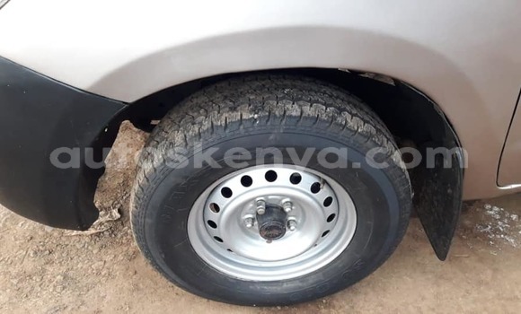 Nunua Ilio tumika Toyota Hilux Fedha Gari ndani ya Nairobi nchini Nairobi Nunua Ilio tumika Toyota Hilux Fedha Gari ndani ya Nairobi nchini Nairobi