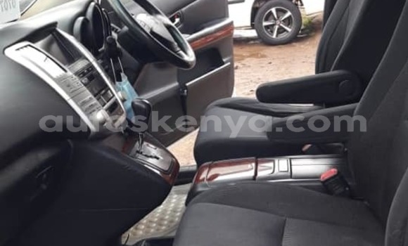 Nunua Ilio tumika Toyota Harrier Fedha Gari ndani ya Nairobi nchini Nairobi Nunua Ilio tumika Toyota Harrier Fedha Gari ndani ya Nairobi nchini Nairobi