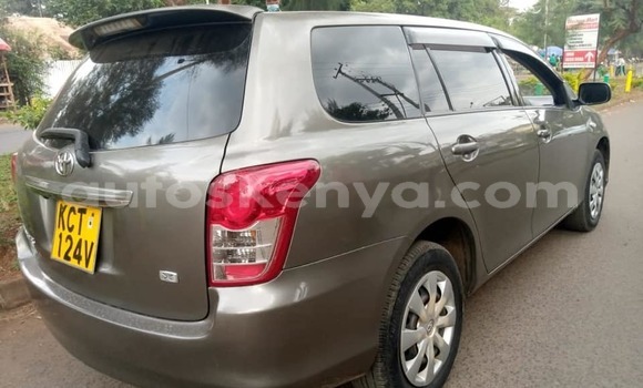 Nunua Ilio tumika Toyota Fielder Brown Gari ndani ya Nairobi nchini Nairobi Nunua Ilio tumika Toyota Fielder Brown Gari ndani ya Nairobi nchini Nairobi