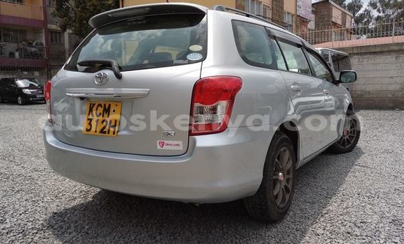 Oofamaa Toyota Fielder Silver Makiinaa iti Meru keessatti East Kenya keessatti Oofamaa Toyota Fielder Silver Makiinaa iti Meru keessatti East Kenya keessatti