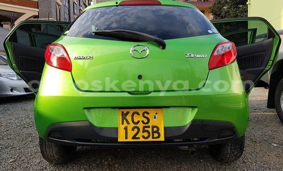 Oofamaa Mazda Demio Green Makiinaa iti Chuka keessatti East Kenya keessatti Oofamaa Mazda Demio Green Makiinaa iti Chuka keessatti East Kenya keessatti