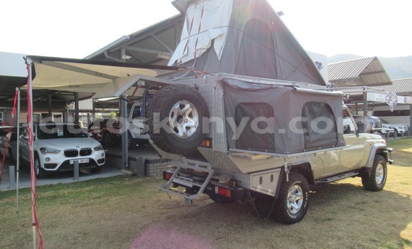 Nunua Ilio tumika Toyota Land Cruiser Nyingine Gari ndani ya Nairobi nchini Nairobi Nunua Ilio tumika Toyota Land Cruiser Nyingine Gari ndani ya Nairobi nchini Nairobi