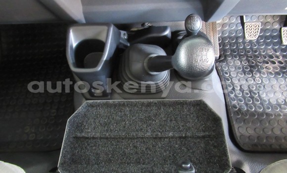 Nunua Ilio tumika Toyota Land Cruiser Nyingine Gari ndani ya Nairobi nchini Nairobi Nunua Ilio tumika Toyota Land Cruiser Nyingine Gari ndani ya Nairobi nchini Nairobi