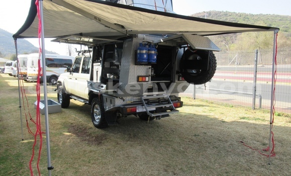 Nunua Ilio tumika Toyota Land Cruiser Nyingine Gari ndani ya Nairobi nchini Nairobi Nunua Ilio tumika Toyota Land Cruiser Nyingine Gari ndani ya Nairobi nchini Nairobi