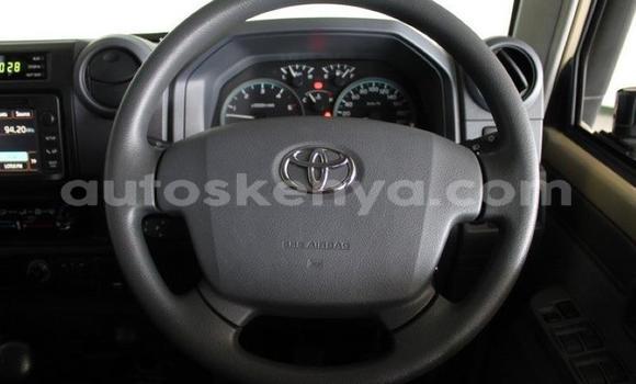 Oofamaa Toyota Land Cruiser Other Makiinaa iti Kandara keessatti Nairobi keessatti Oofamaa Toyota Land Cruiser Other Makiinaa iti Kandara keessatti Nairobi keessatti