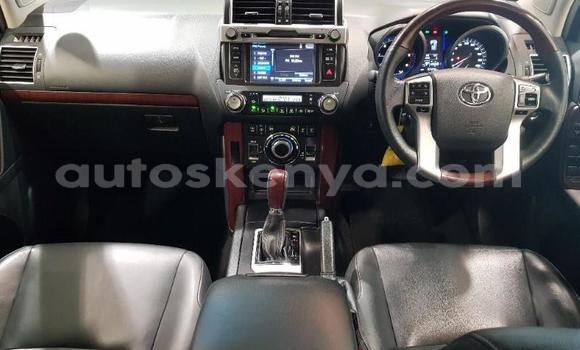 Nunua Ilio tumika Toyota Land Cruiser Prado Nyeupe Gari ndani ya Nairobi nchini Nairobi Nunua Ilio tumika Toyota Land Cruiser Prado Nyeupe Gari ndani ya Nairobi nchini Nairobi