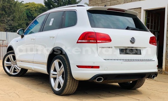 Nunua Ilio tumika Volkswagen Touareg Nyeupe Gari ndani ya Nairobi nchini Nairobi Nunua Ilio tumika Volkswagen Touareg Nyeupe Gari ndani ya Nairobi nchini Nairobi