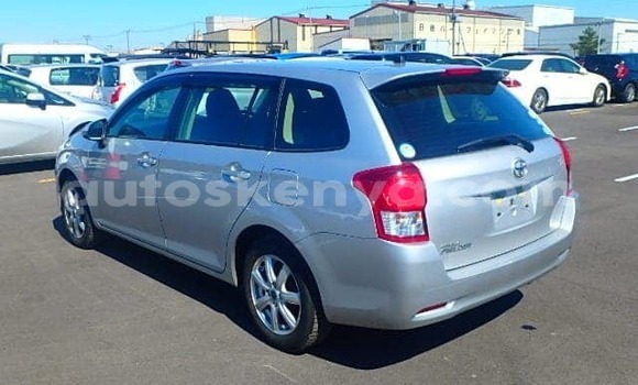 Nunua Ilio tumika Toyota Fielder Fedha Gari ndani ya Nairobi nchini Nairobi