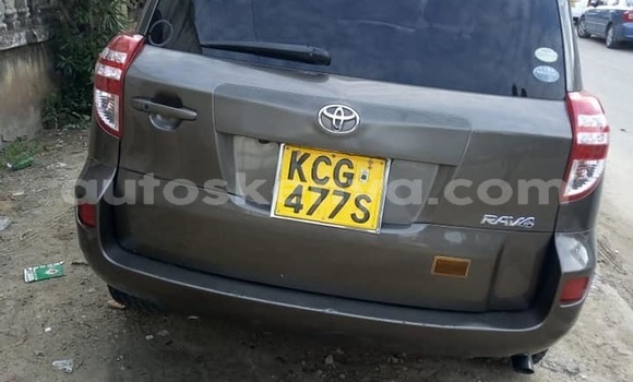 Nunua Ilio tumika Toyota RAV4 Nyeusi Gari ndani ya Nairobi nchini Nairobi Nunua Ilio tumika Toyota RAV4 Nyeusi Gari ndani ya Nairobi nchini Nairobi