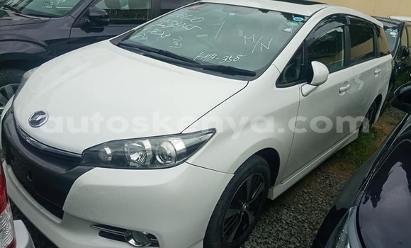 Nunua Ilio tumika Toyota Wish Nyeupe Gari ndani ya Nairobi nchini Nairobi Nunua Ilio tumika Toyota Wish Nyeupe Gari ndani ya Nairobi nchini Nairobi