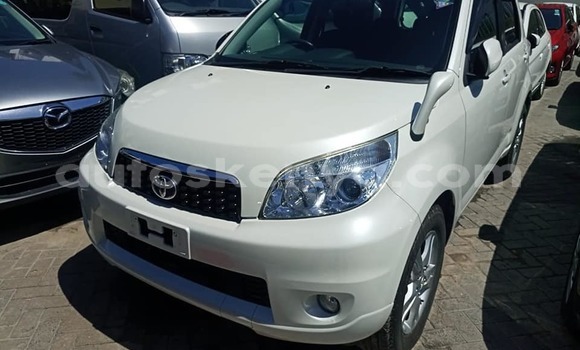 Nunua Ilio tumika Toyota Rush Nyeupe Gari ndani ya Nairobi nchini Nairobi Nunua Ilio tumika Toyota Rush Nyeupe Gari ndani ya Nairobi nchini Nairobi