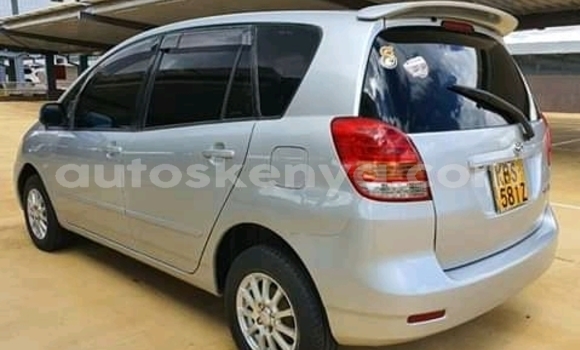 Oofamaa Toyota Spacio Silver Makiinaa iti Isiolo keessatti East Kenya keessatti Oofamaa Toyota Spacio Silver Makiinaa iti Isiolo keessatti East Kenya keessatti