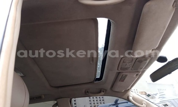 Nunua Ilio tumika Toyota Land Cruiser Prado Nyekundu Gari ndani ya Nairobi nchini Nairobi Nunua Ilio tumika Toyota Land Cruiser Prado Nyekundu Gari ndani ya Nairobi nchini Nairobi