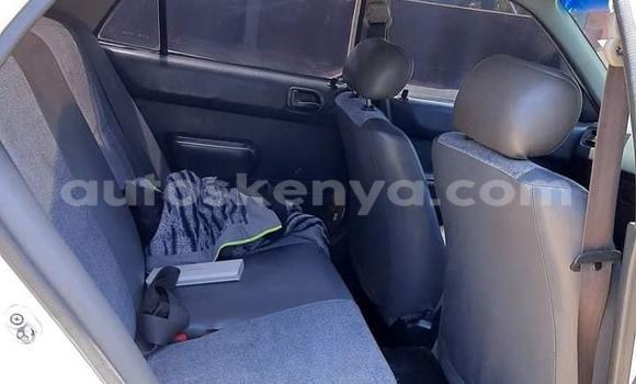 Nunua Ilio tumika Toyota Corolla Nyeupe Gari ndani ya Nairobi nchini Nairobi Nunua Ilio tumika Toyota Corolla Nyeupe Gari ndani ya Nairobi nchini Nairobi