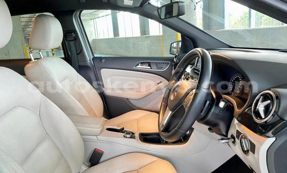 Oofamaa Mercedes‒Benz B-klasse Other Makiinaa iti Nairobi keessatti Nairobi keessatti Oofamaa Mercedes‒Benz B-klasse Other Makiinaa iti Nairobi keessatti Nairobi keessatti