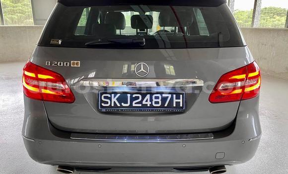 Oofamaa Mercedes‒Benz B-klasse Other Makiinaa iti Nairobi keessatti Nairobi keessatti Oofamaa Mercedes‒Benz B-klasse Other Makiinaa iti Nairobi keessatti Nairobi keessatti