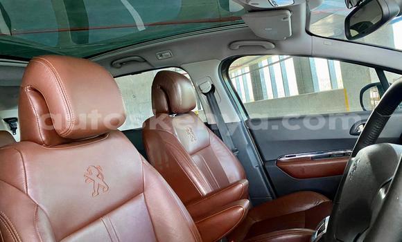 Oofamaa Peugeot 5008 Brown Makiinaa iti Nairobi keessatti Nairobi keessatti Oofamaa Peugeot 5008 Brown Makiinaa iti Nairobi keessatti Nairobi keessatti