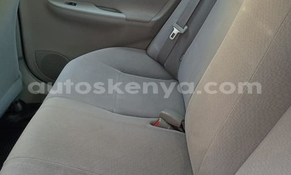 Oofamaa Toyota Axio Silver Makiinaa iti Nairobi keessatti Nairobi keessatti Oofamaa Toyota Axio Silver Makiinaa iti Nairobi keessatti Nairobi keessatti