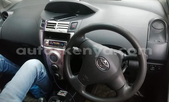 Oofamaa Toyota Vitz Black Makiinaa iti Nairobi keessatti Nairobi keessatti Oofamaa Toyota Vitz Black Makiinaa iti Nairobi keessatti Nairobi keessatti