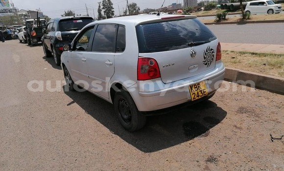 Oofamaa Volkswagen Polo Silver Makiinaa iti Nairobi keessatti Nairobi keessatti Oofamaa Volkswagen Polo Silver Makiinaa iti Nairobi keessatti Nairobi keessatti