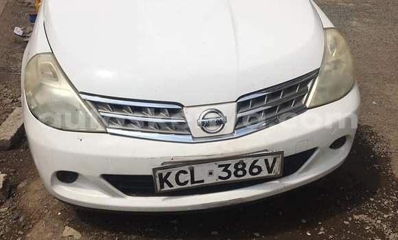 Nunua Ilio tumika Nissan Note Nyeupe Gari ndani ya Nairobi nchini Nairobi