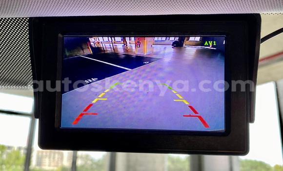 Oofamaa Land Rover Freelander Silver Makiinaa iti Nairobi keessatti Nairobi keessatti Oofamaa Land Rover Freelander Silver Makiinaa iti Nairobi keessatti Nairobi keessatti