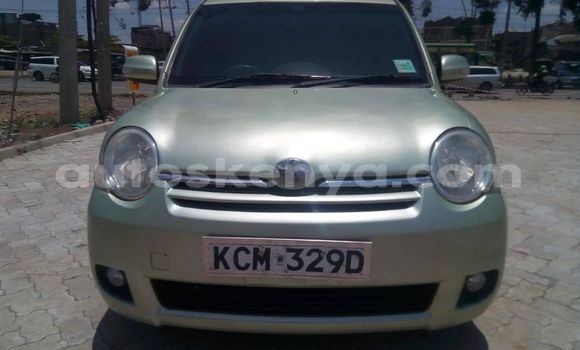 Oofamaa Toyota Sienta Green Makiinaa iti Mombasa keessatti Coastal Kenya keessatti Oofamaa Toyota Sienta Green Makiinaa iti Mombasa keessatti Coastal Kenya keessatti